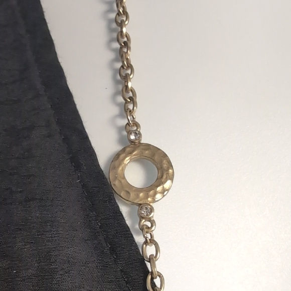 Hammered Donut Style Gold Chain Necklace - Picture 7 of 8